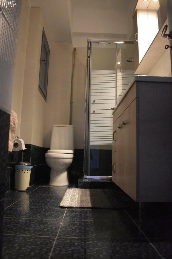 אתונה Katzen Room By The Metro מראה חיצוני תמונה
